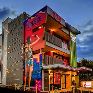 Breeze Hostal